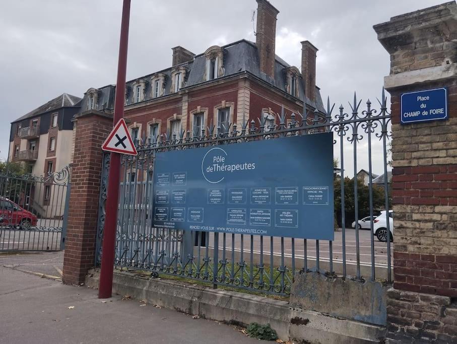 Le Studio De La Seine Elbeuf Kültér fotó